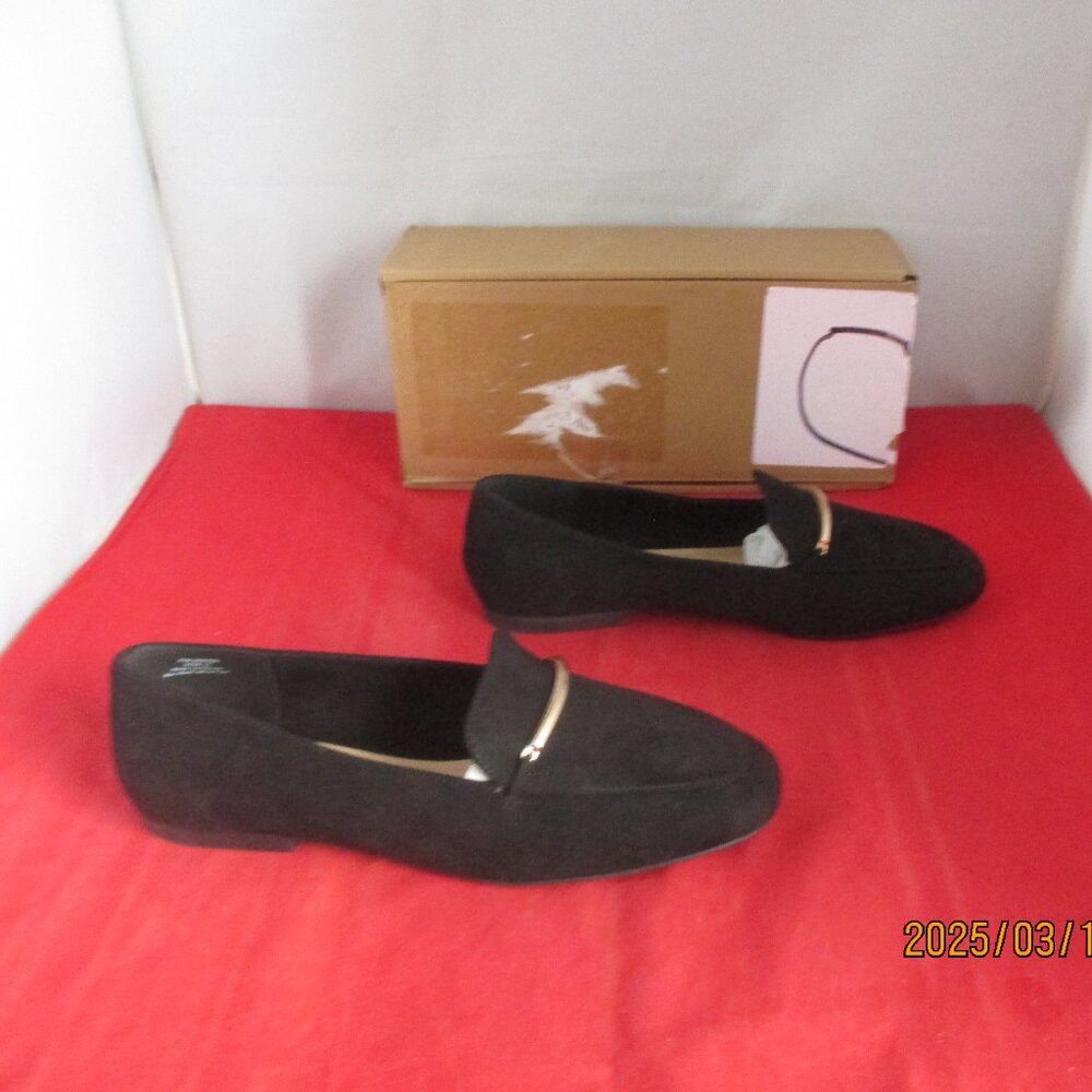 Journee Collection Women's Wrenn Slip On Loafers $80 US Size 11 - Black - 1248
